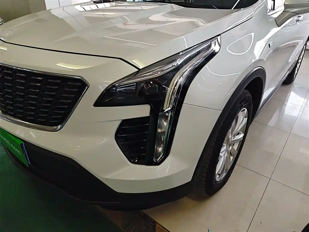 Cadillac XT4 2018 Model 28T 2WD Technology фото 3