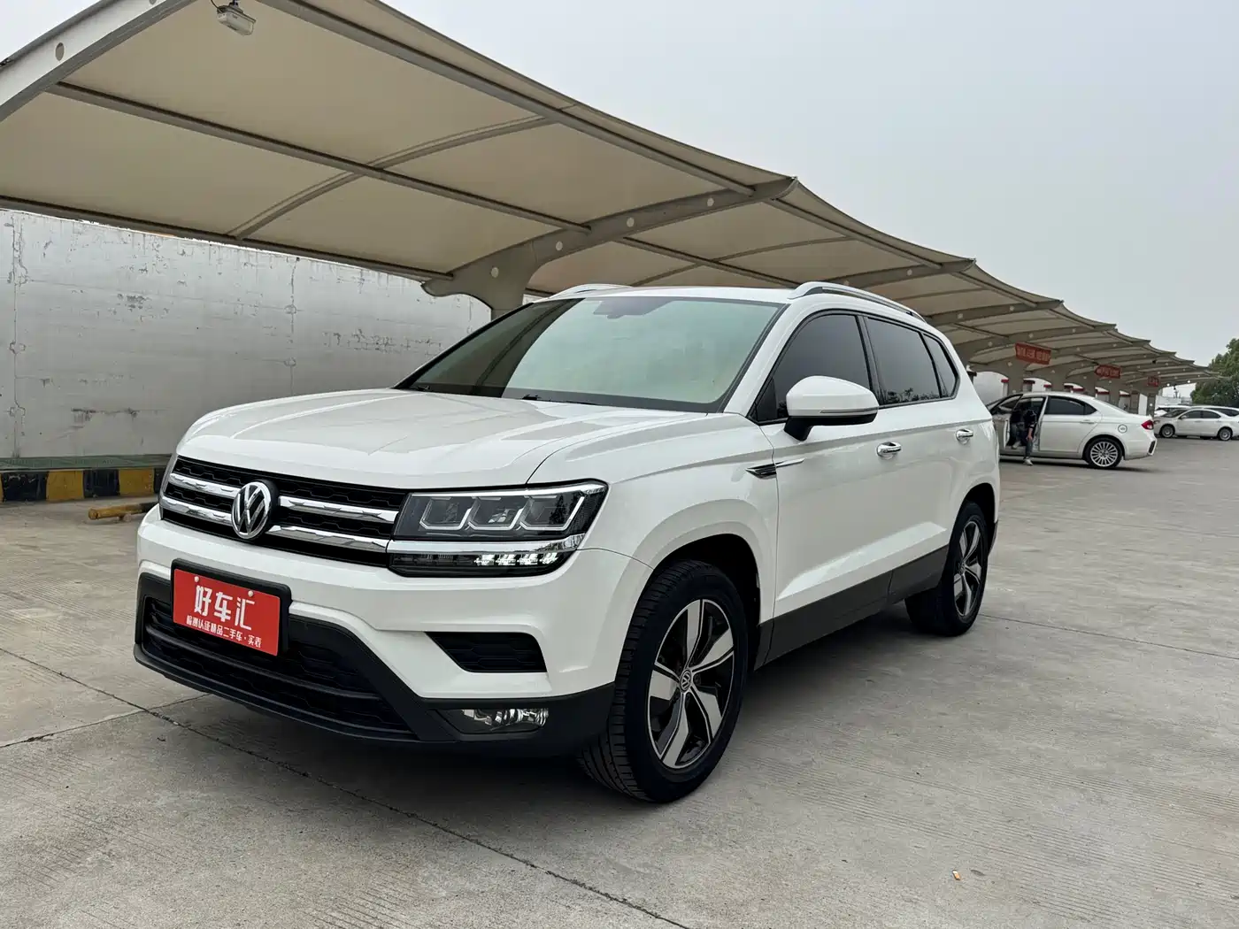 Volkswagen Tharu 2020 280TSI 2WD Comfort Edition China VI