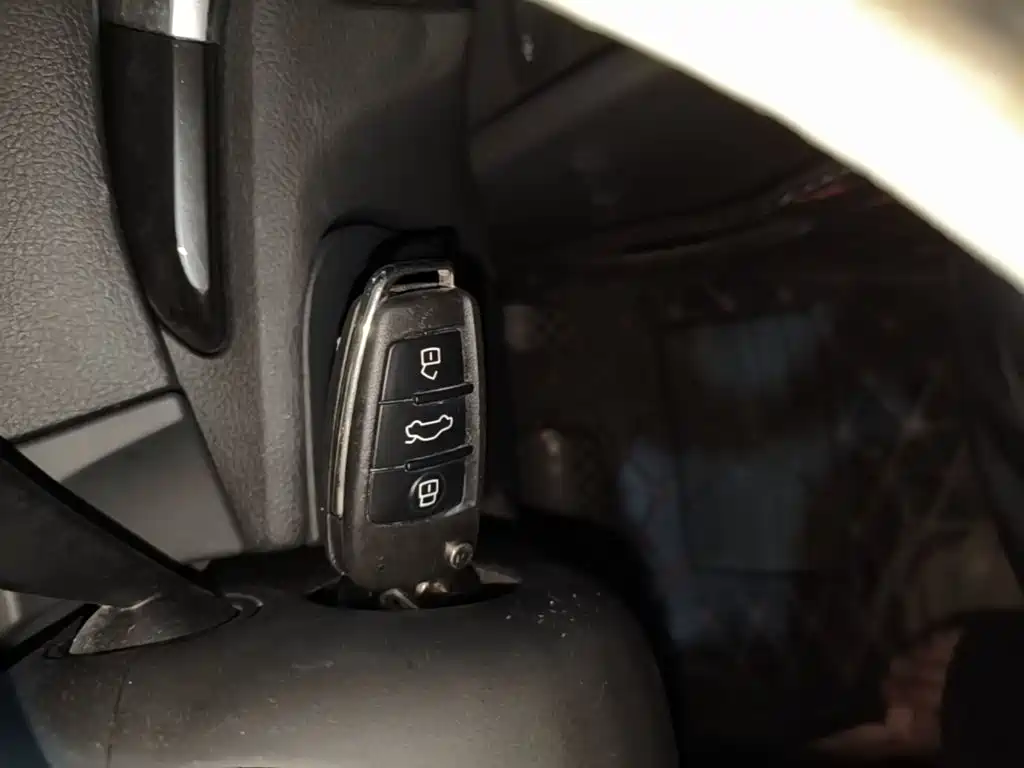 Фото 9 - Audi A3