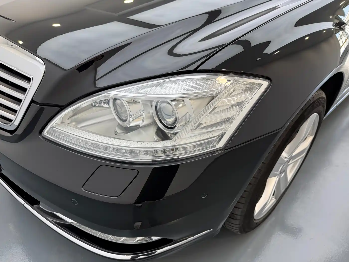 Mercedes-Benz S-Class 2011 S 350 L CGI фото 13