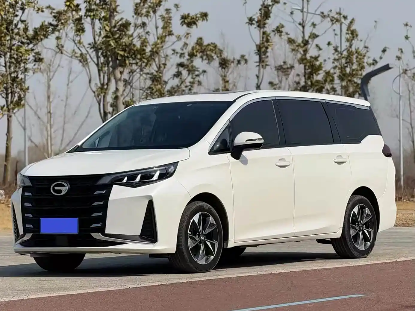 GAC Trumpchi Trumpchi M6 2021 PRO 270T DCT Luxury Edition