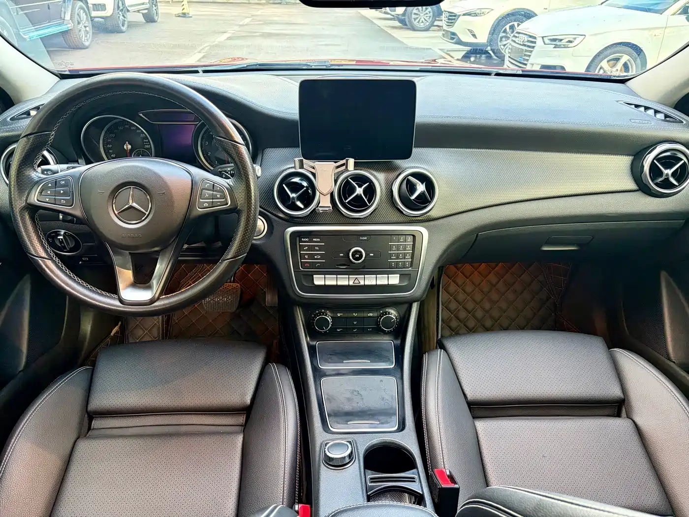 Mercedes-Benz GLA 2019 GLA 200 Fashion фото 18