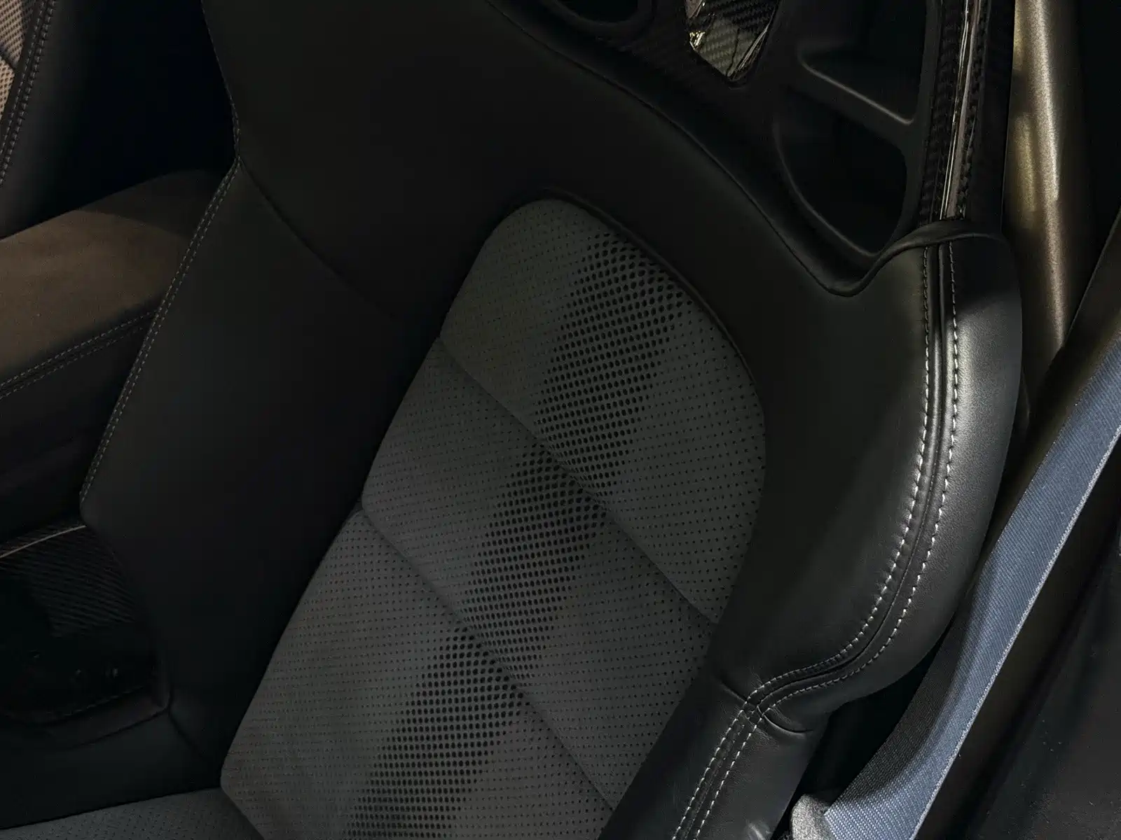Photo 22 - Porsche 718