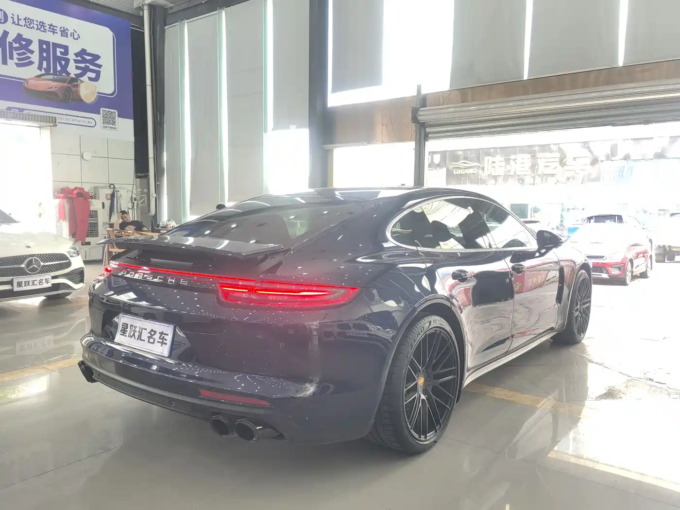 Porsche Panamera 2017 Panamera 3.0T фото 6