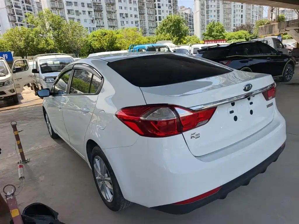 Kia K3 2016 1.6L Automatic GL фото 5