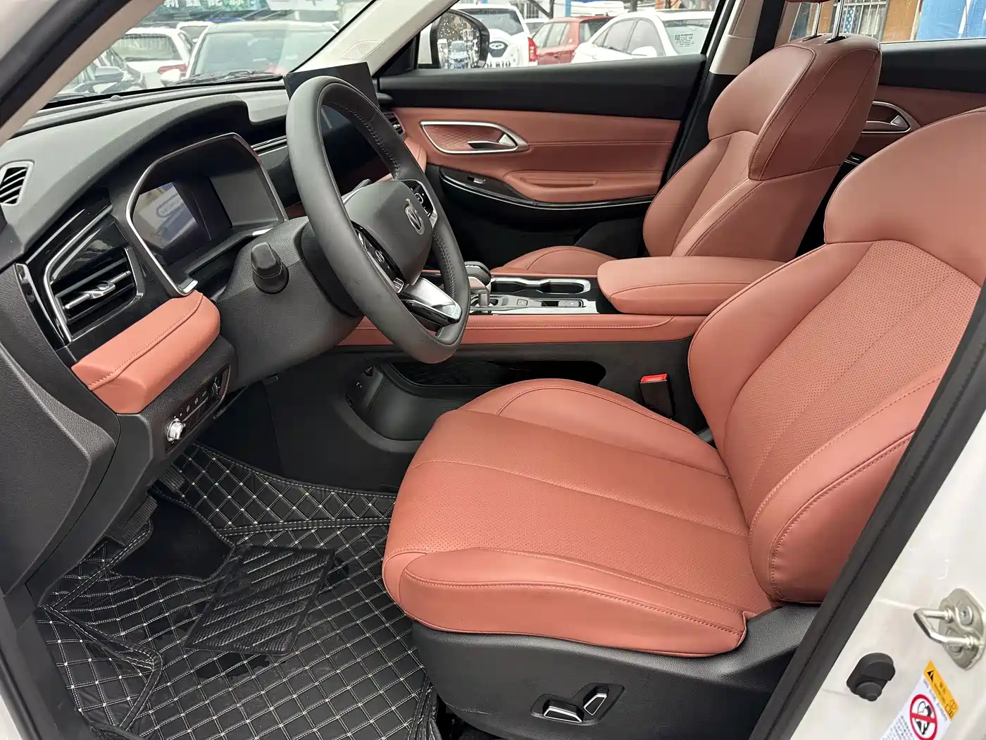 Changan CS75 2025 2025 PRO 1.5T Premium 7-Seater