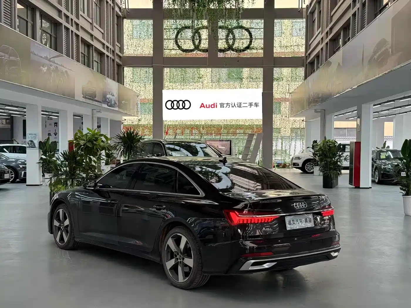Audi A6L 2023 45 TFSI Premium Selection Dynamic фото 4