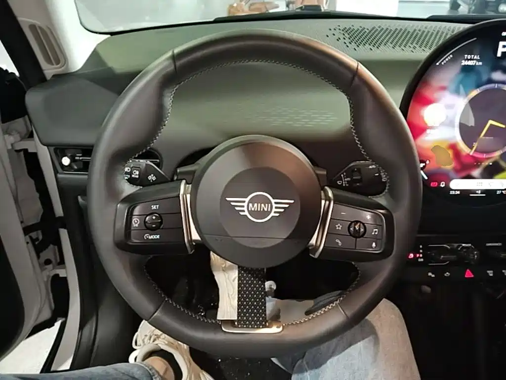 MINI Electric MINI COOPER 2025 2024 456km COOPER E Classic