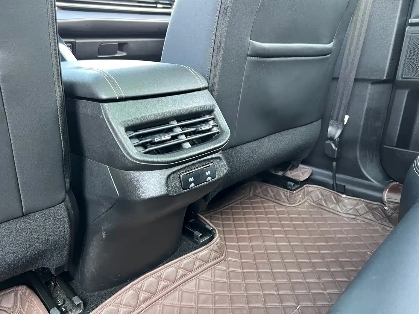 Haval H6 2021 3rd Gen 1.5T Auto 2WD Pro фото 18