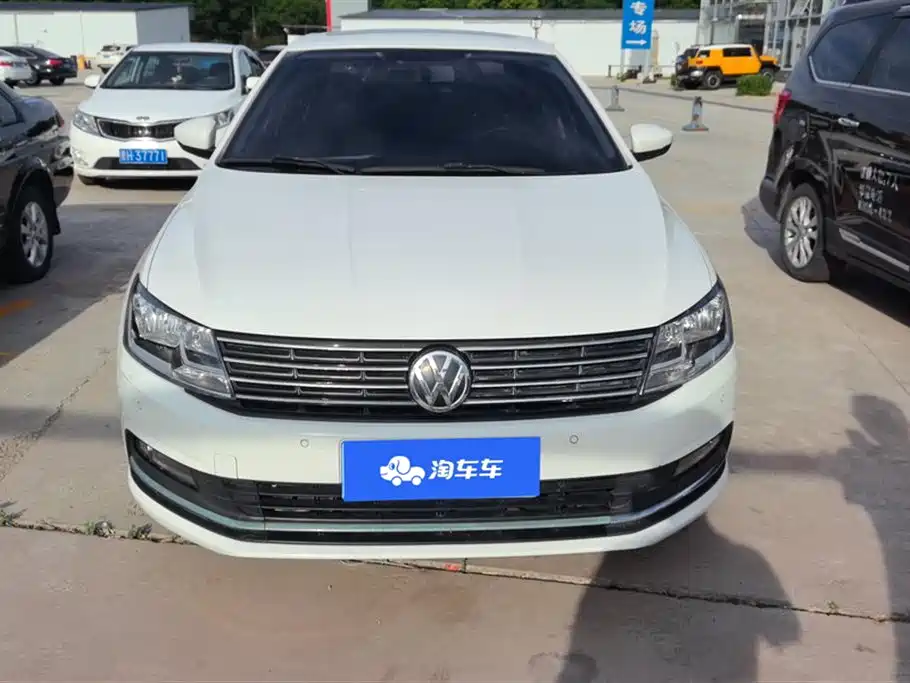 Volkswagen Lavida 2017 230TSI DSG Comfort Edition фото 2