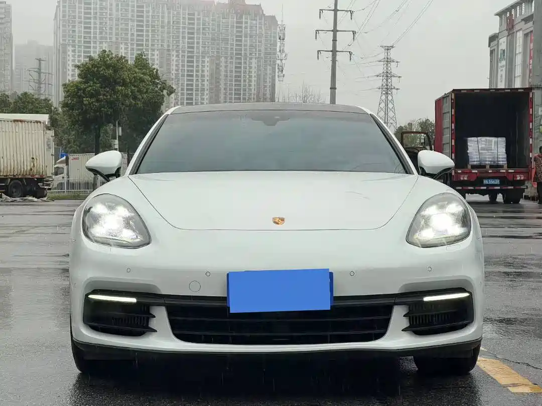 Porsche Panamera 2019 Panamera 2.9T фото 2