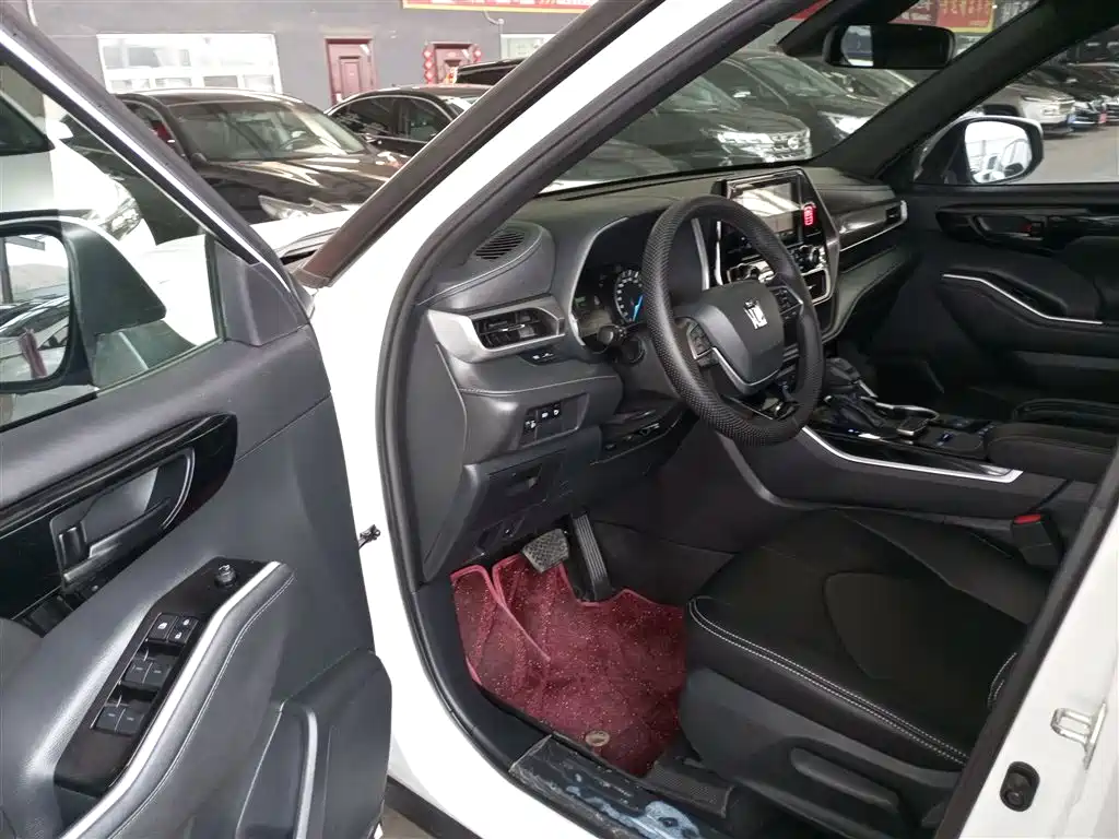 Toyota Crown Kluger 2021 2.5L HEV 4WD Elite фото 12