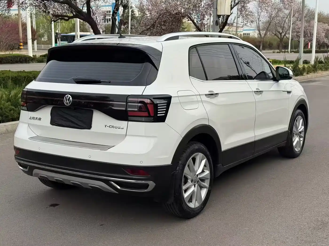 Volkswagen T-Cross 2019 1.5L Automatic Comfort Edition фото 4