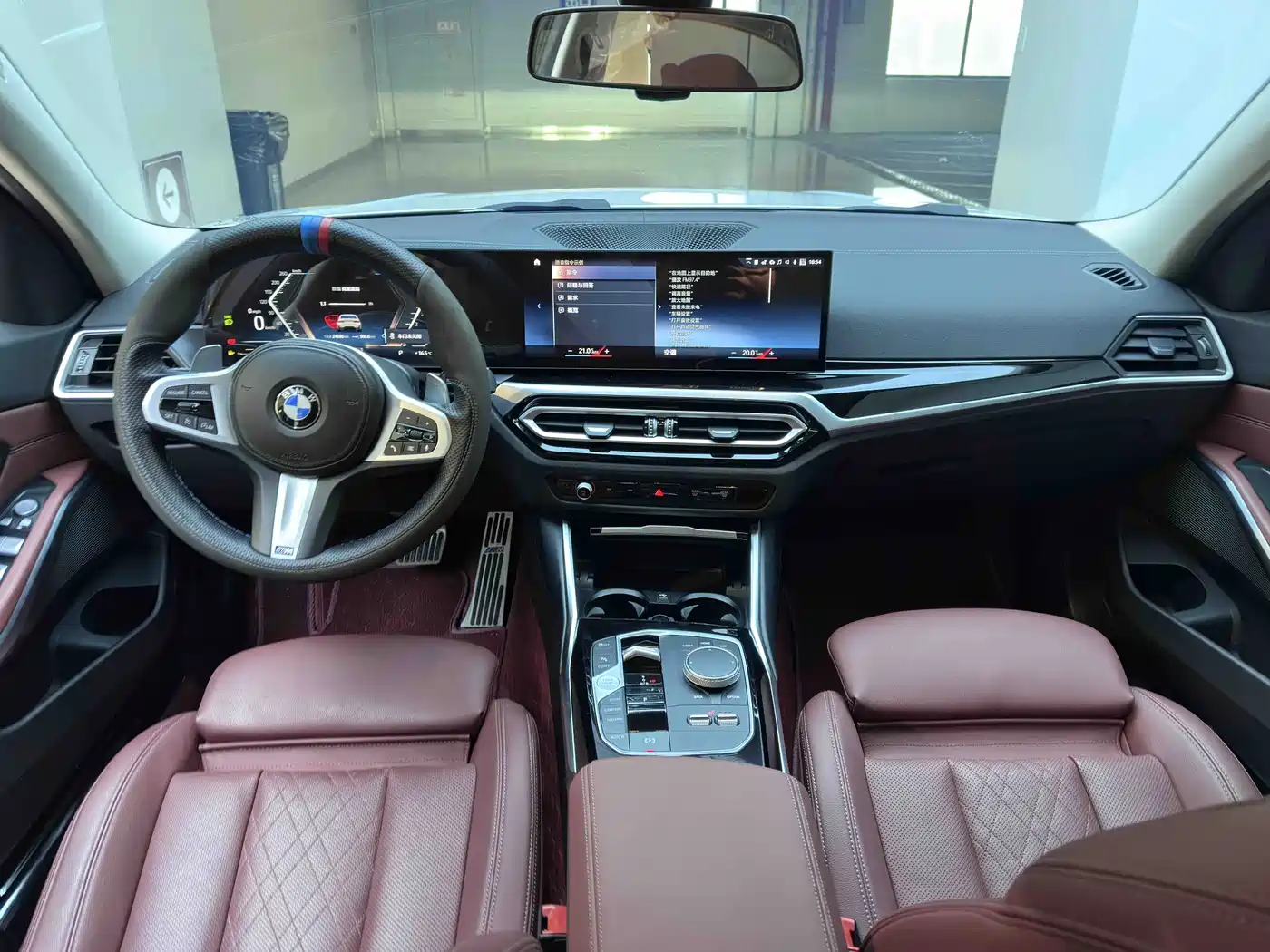BMW 3 Series 2023 320Li M Sport Package фото 21
