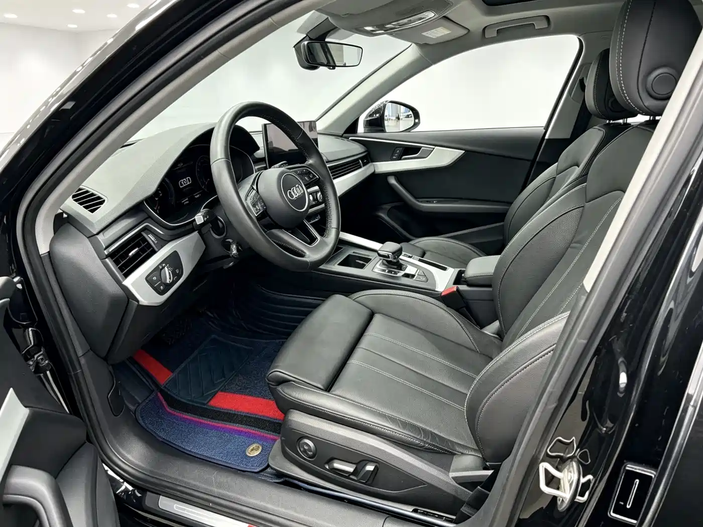 Audi A4L 2020 40 TFSI Fashion Dynamic Edition фото 5