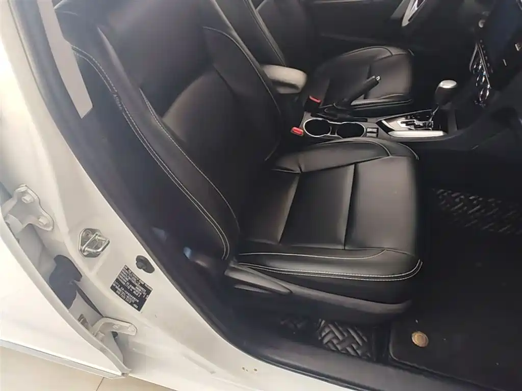 Toyota Levin 2018 185T CVT Prestige Edition China VI фото 25