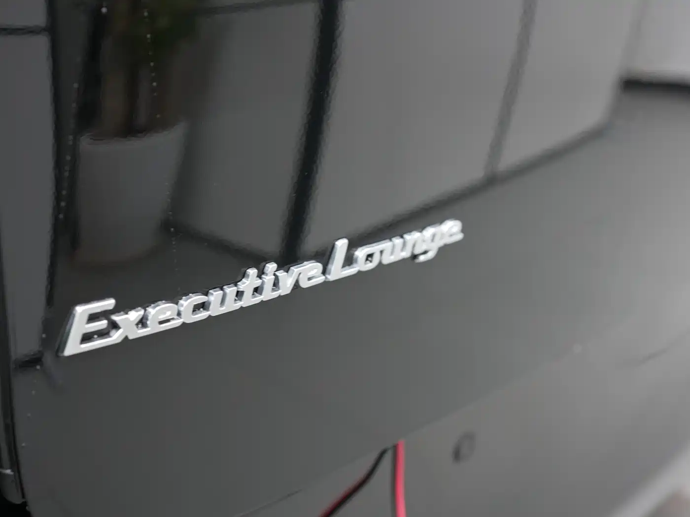 Toyota Alphard 2024 Hybrid 2.5L Ultimate Enjoyment Edition фото 10