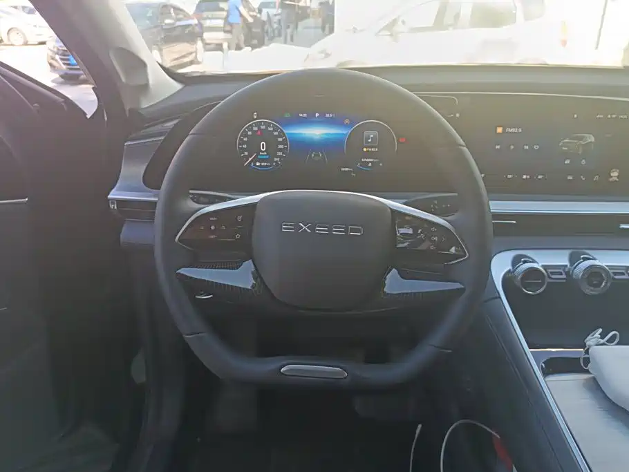Exeed TXL 2024 2024 300T 2WD Starlight Edition