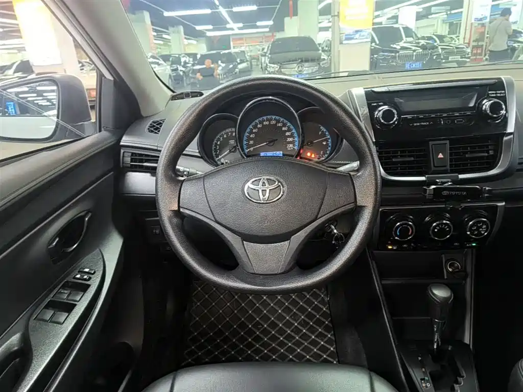 Toyota YARiS L Zhi Xuan 2019 1.5E CVT MeiDong Edition China VI фото 11