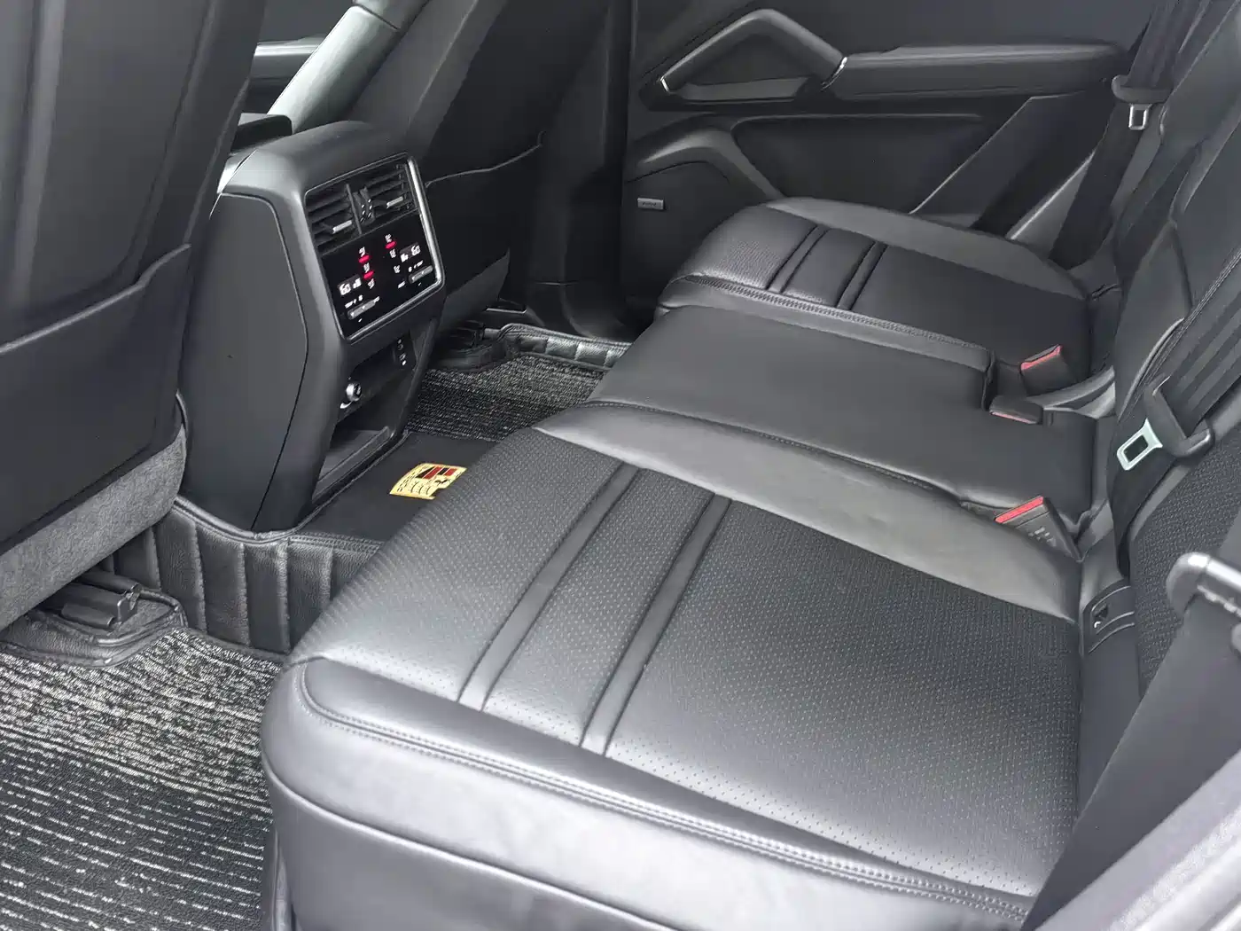 Porsche Cayenne New Energy 2020 Cayenne E-Hybrid 2.0T фото 7