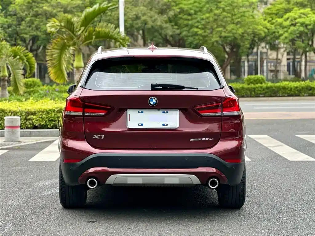 BMW X1 2020 sDrive25Li Leading Model фото 9