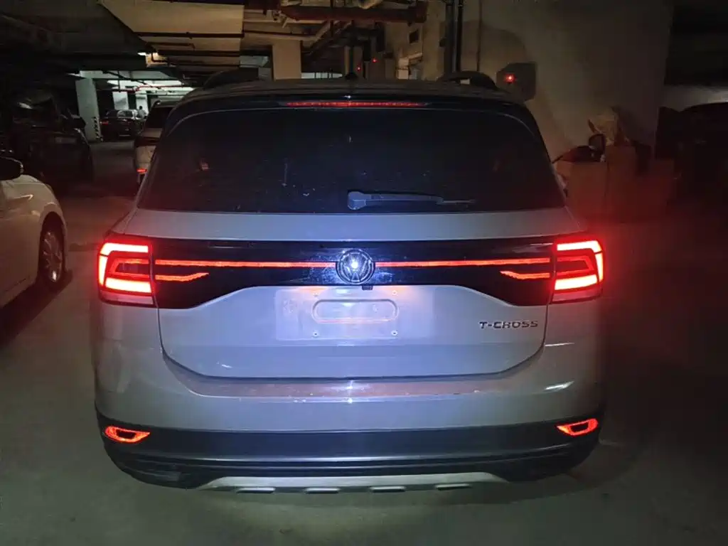 Volkswagen T-Cross 2019 1.5L Automatic Trend Edition фото 6