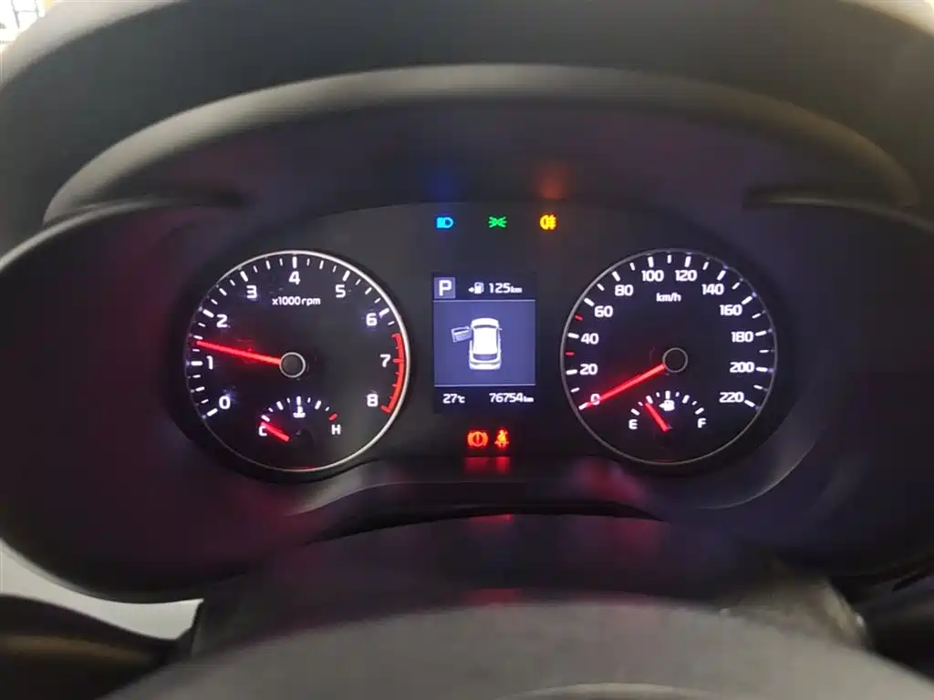 Kia KX CROSS 2018 1.6L Automatic Smart Sunroof Edition фото 12