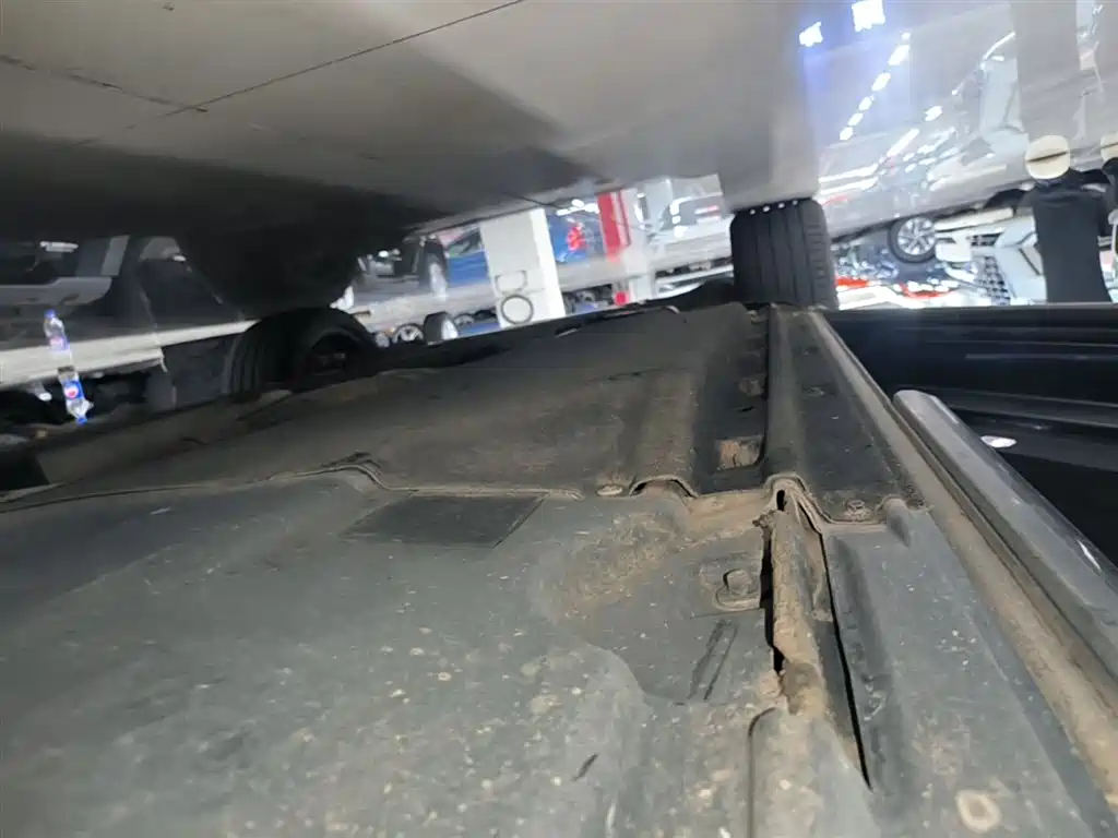 Audi Q5L 2022 40T Luxury Dynamic фото 22