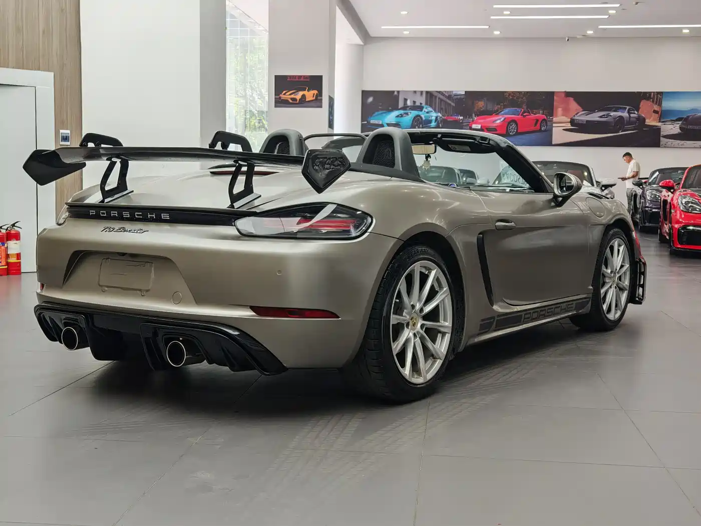 Porsche 718 2018 Boxster 2.0T фото 5