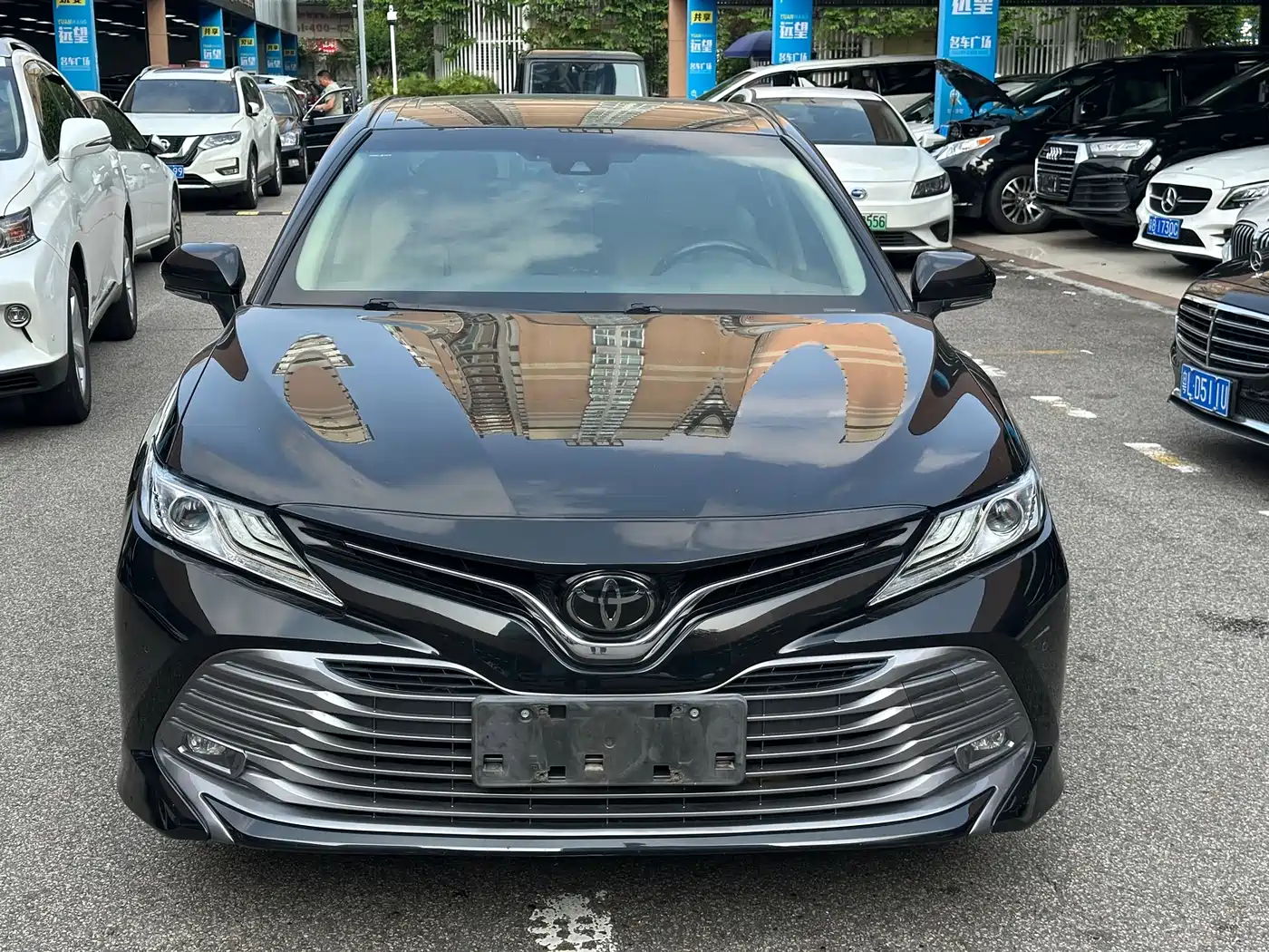 Toyota Camry 2019 2.0G Luxury (China V) фото 2