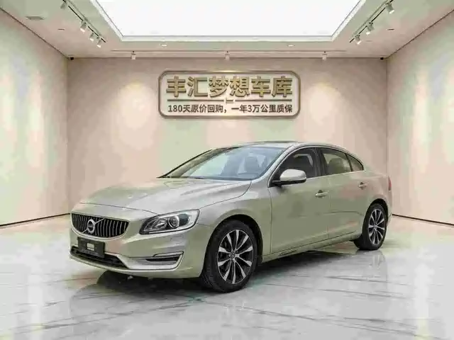 VOLVO S60