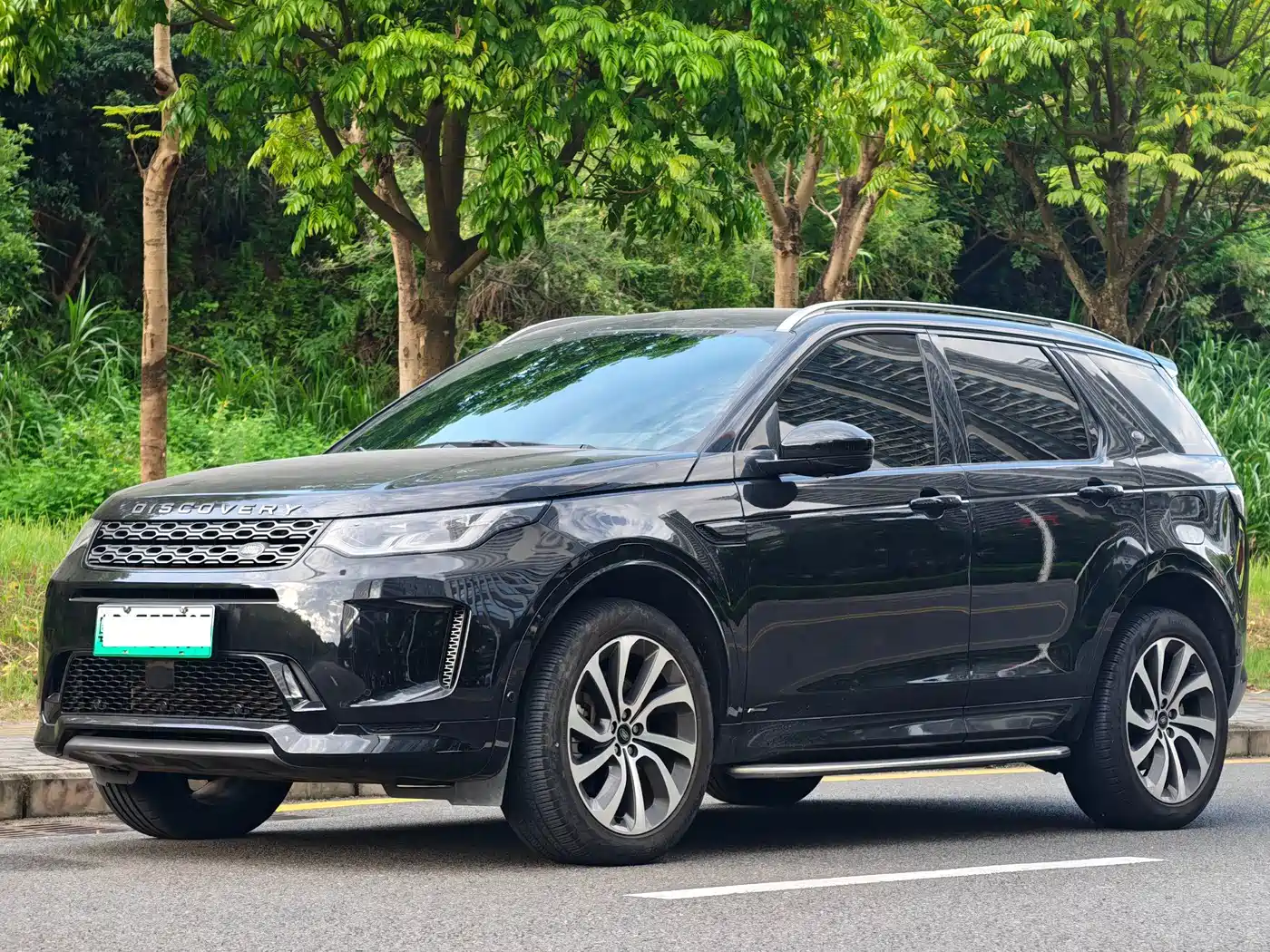 Land Rover Discovery Sport PHEV 2022 2021 P300e Performance Tech Edition