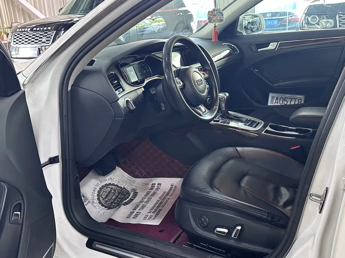 Audi A4L 2013 35 TFSI Automatic Comfort фото 3