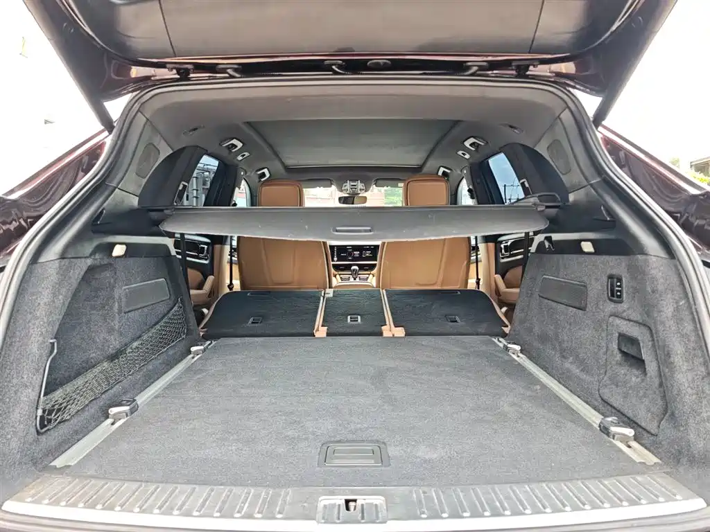 Porsche Cayenne New Energy 2019 Cayenne E-Hybrid 2.0T фото 31