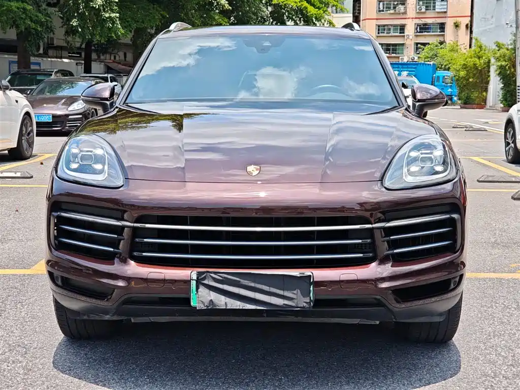 Porsche Cayenne New Energy 2019 Cayenne E-Hybrid 2.0T фото 2