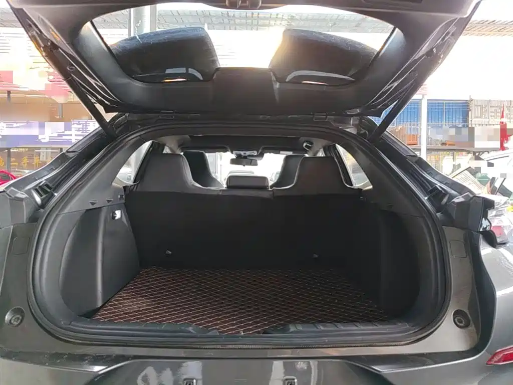 CHANGAN UNI-T