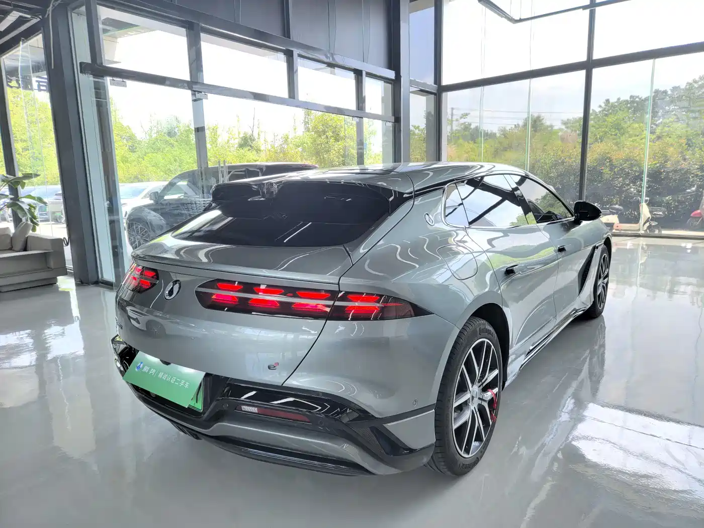 Denza Z9GT 2024 Model 1100 AWD Max Edition фото 15
