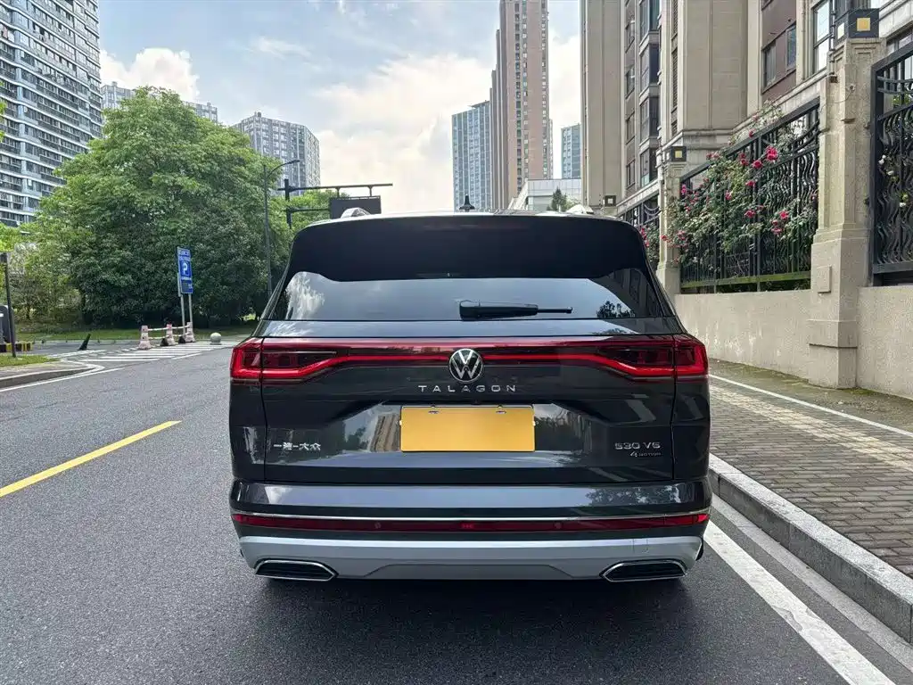 Volkswagen Talagon 2023 Facelift 530TSI 4WD Flagship Victory Pro Edition 6-Seater фото 3