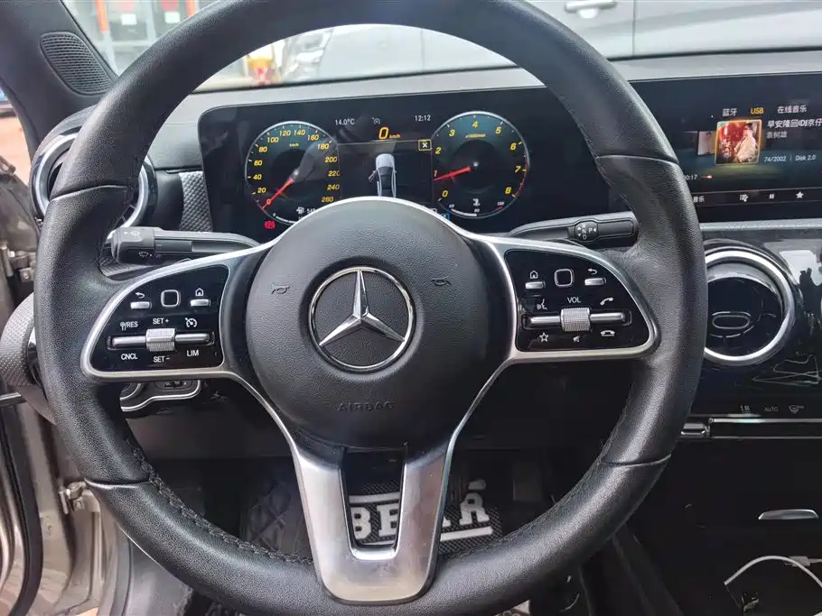 Mercedes-Benz A-Class 2021 A 180 L фото 15