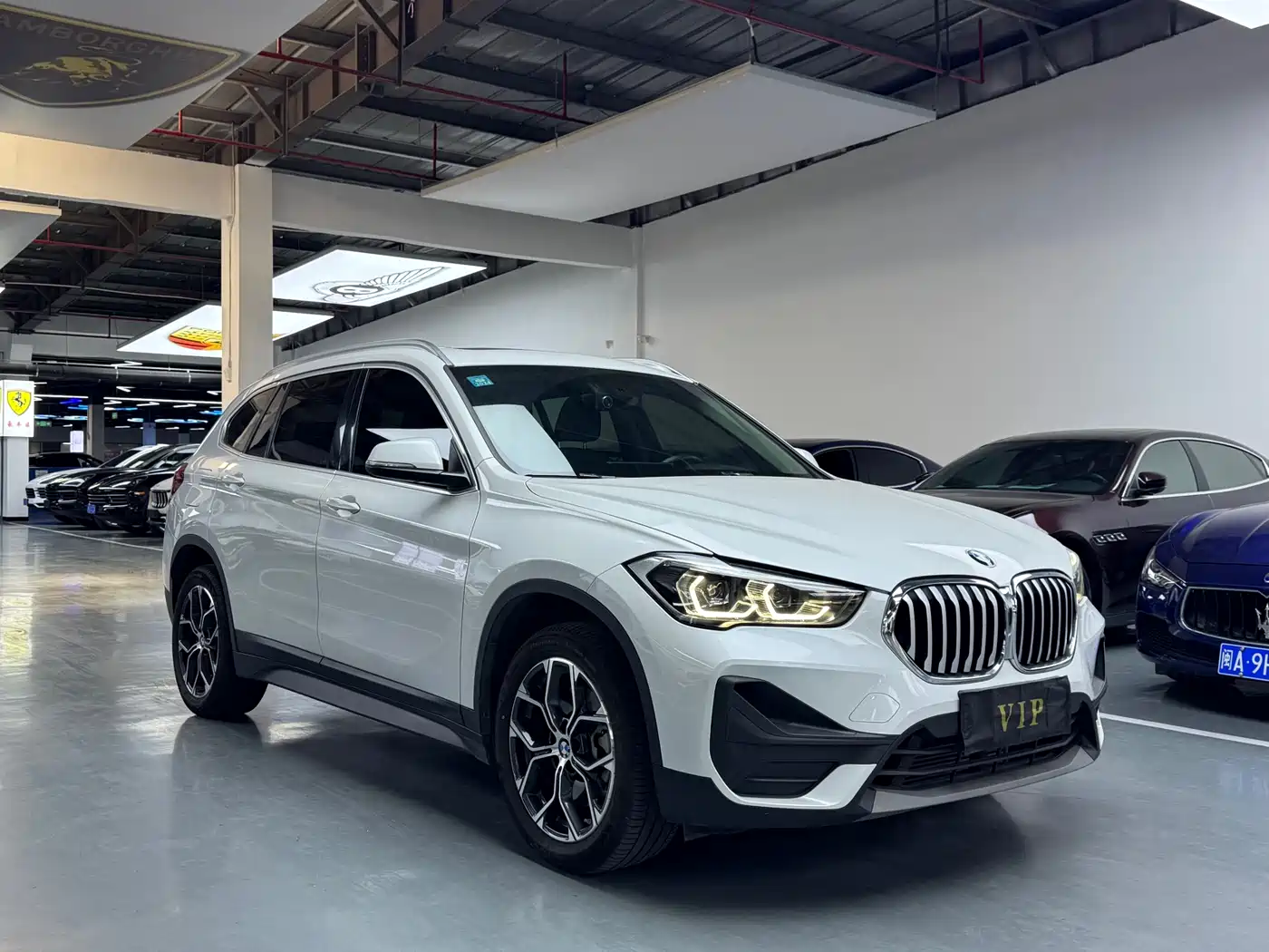 BMW X1 2022 sDrive25Li Leading фото 3