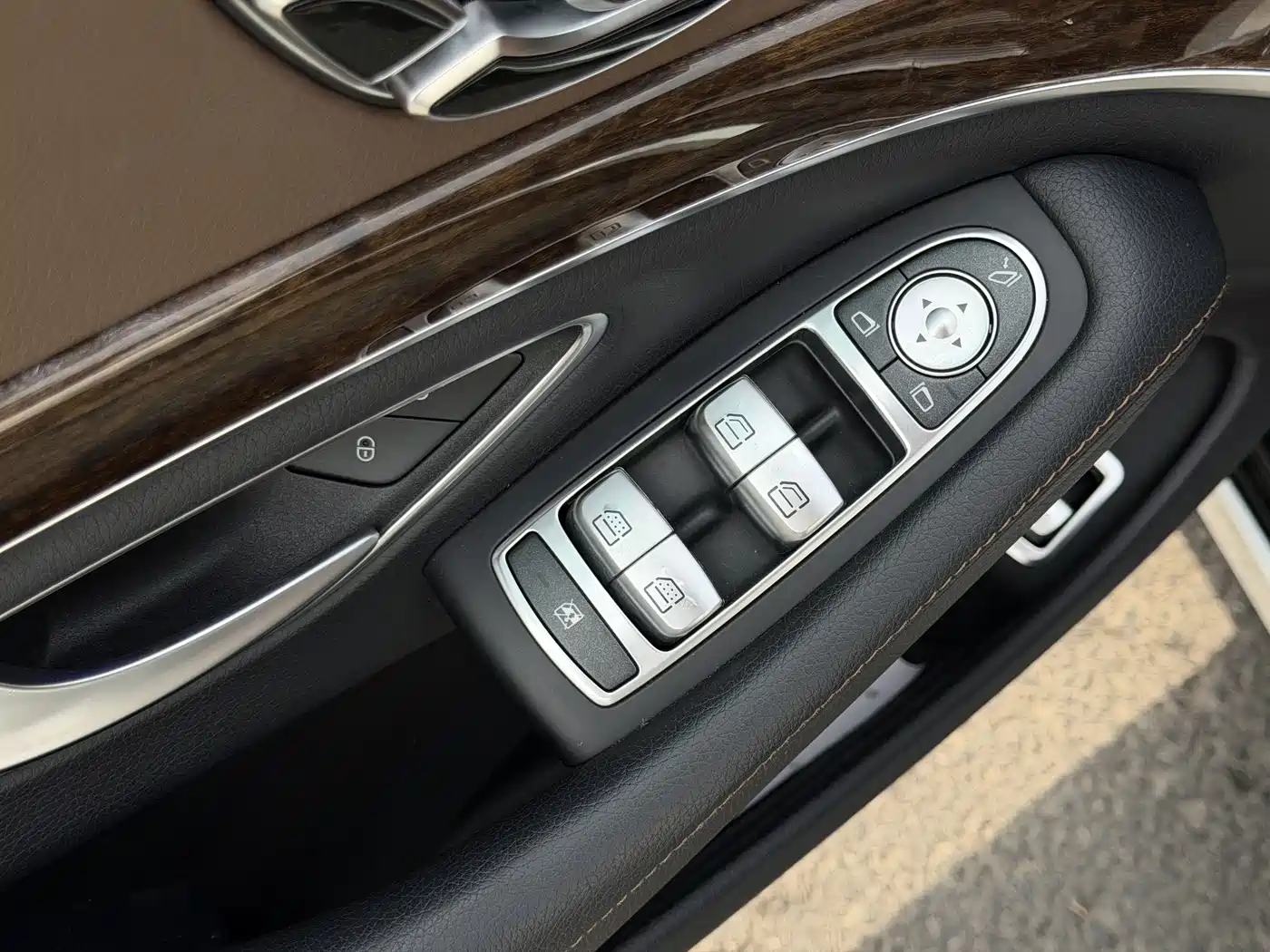 Mercedes-Benz S-Class 2016 S 320 L Luxury фото 15