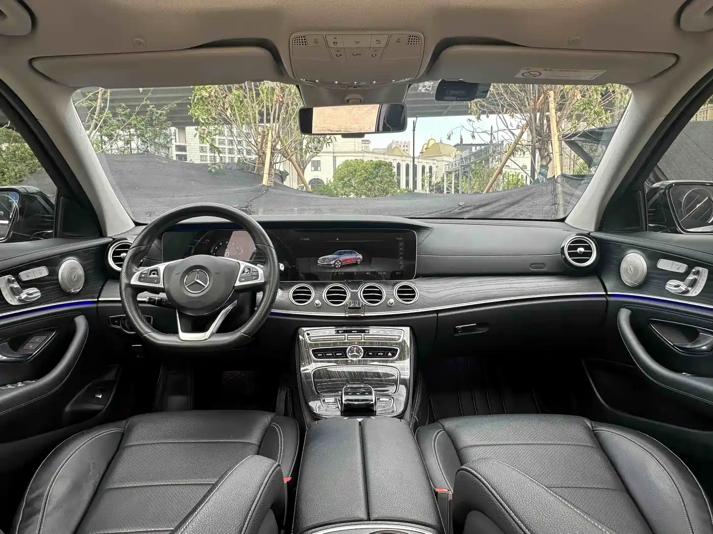 Mercedes-Benz E-Class 2016 E 300 L Sport Luxury фото 8