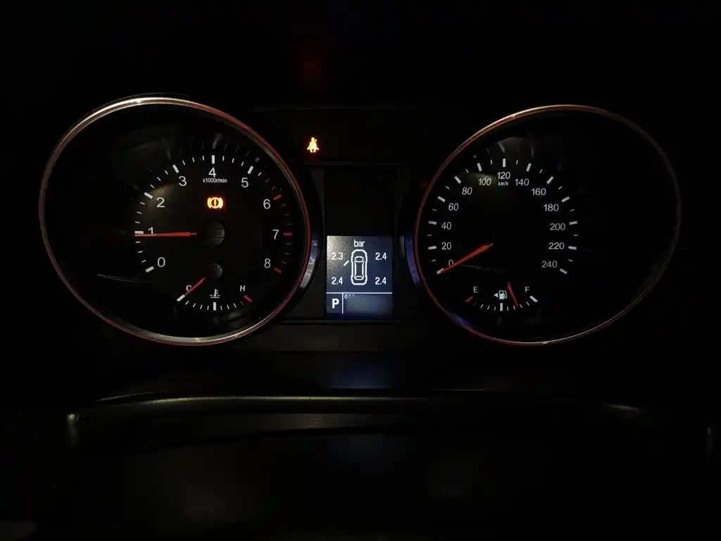 Haval H6 2017 Red Label Sport 1.5T Automatic 2WD Luxury фото 4
