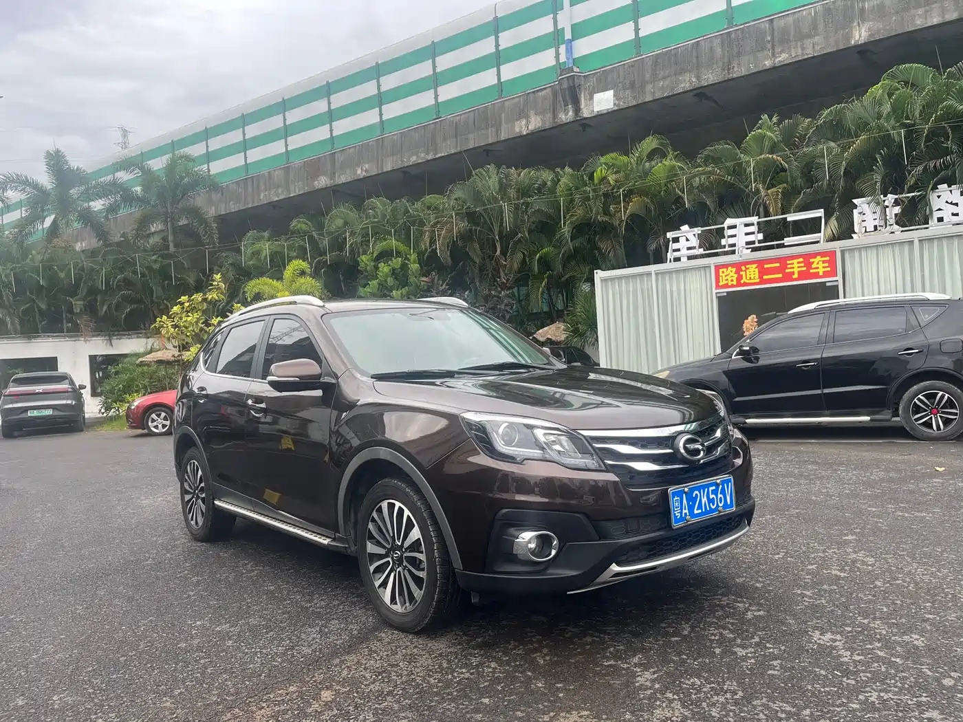 GAC Trumpchi Trumpchi GS5 Super 2015 2015 1.8T Automatic 2WD Luxury Navigation Edition