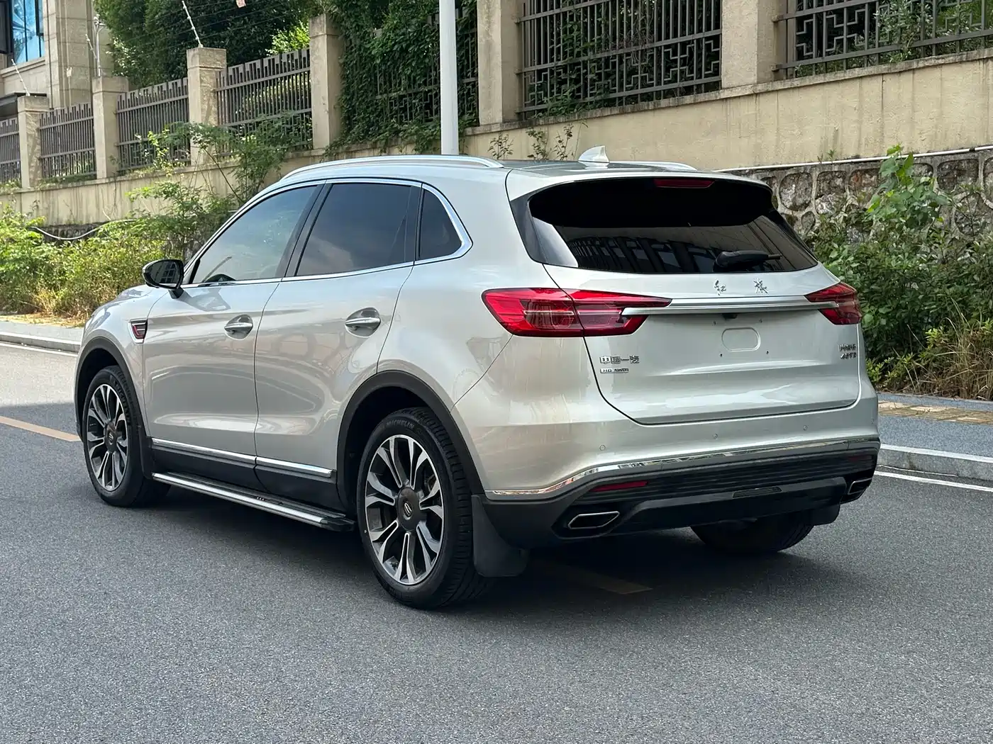 Hongqi HS5 2019 2.0T Smart Connect Enjoy 4WD Edition фото 7