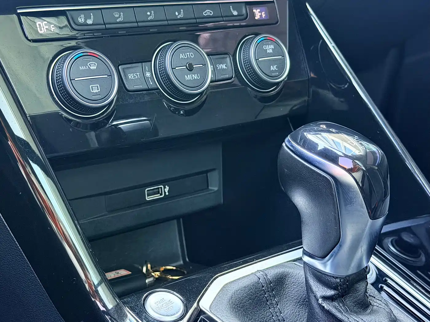 Volkswagen Tayron 2019 330TSI 2WD Premium China V фото 13