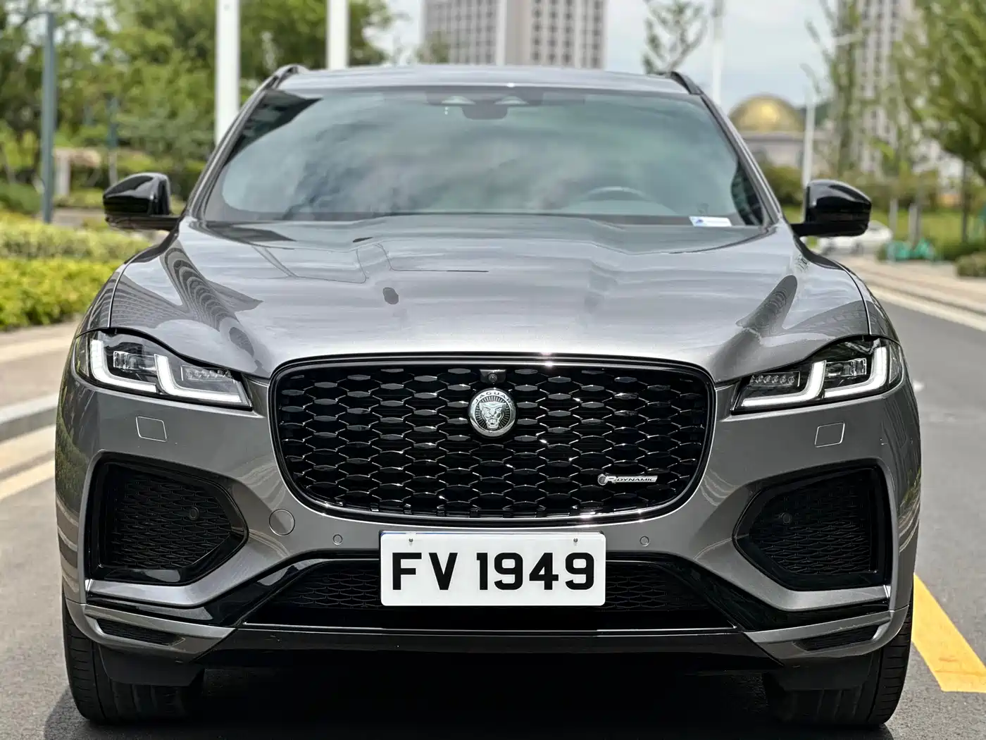 Jaguar F-PACE 2024 P250 R-Dynamic HSE фото 2