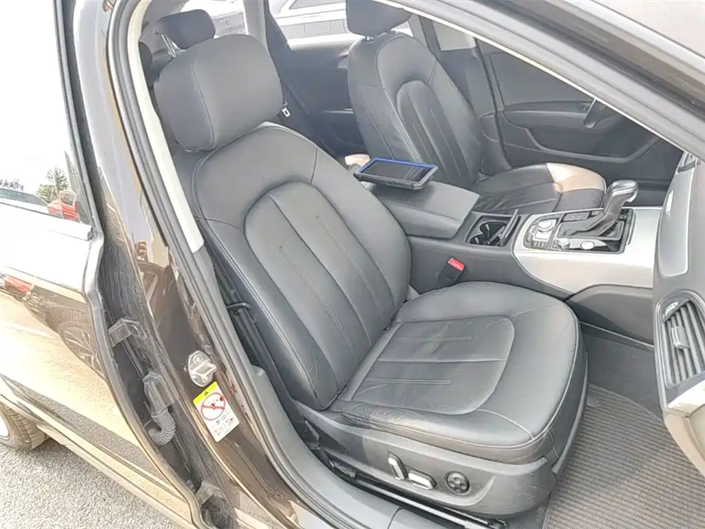 Audi A6 (Import) 2018 3.0T allroad quattro фото 25