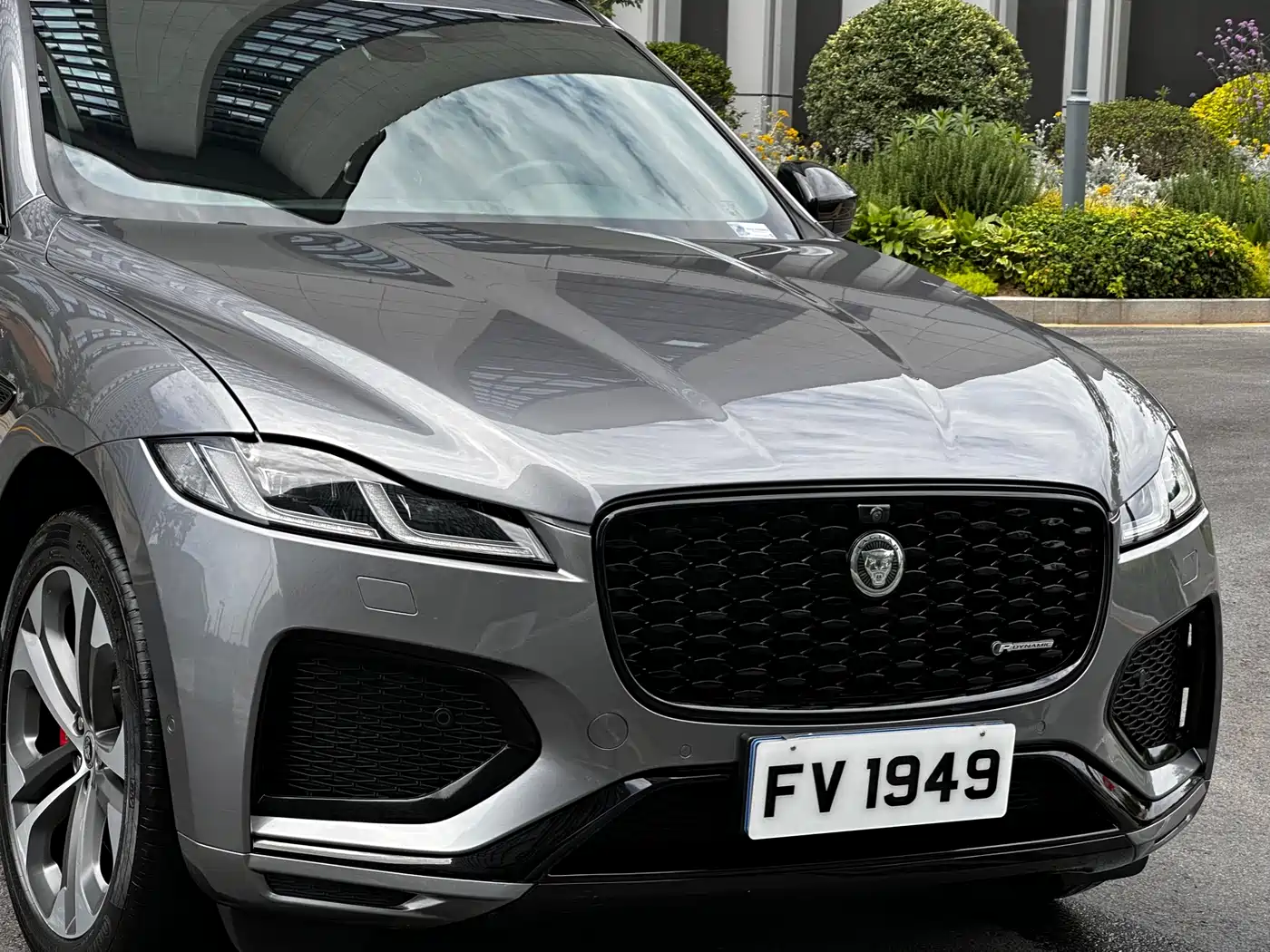 Jaguar F-PACE 2024 P250 R-Dynamic HSE фото 5