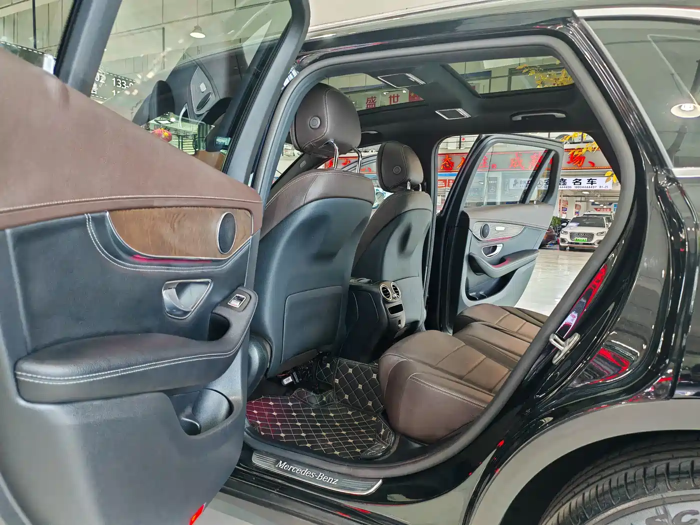 Mercedes-Benz GLC 2020 GLC 260 L 4MATIC Luxury фото 5